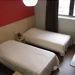 The People Hostel Le Havre