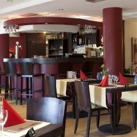 Hostal Résidence La Frégate *