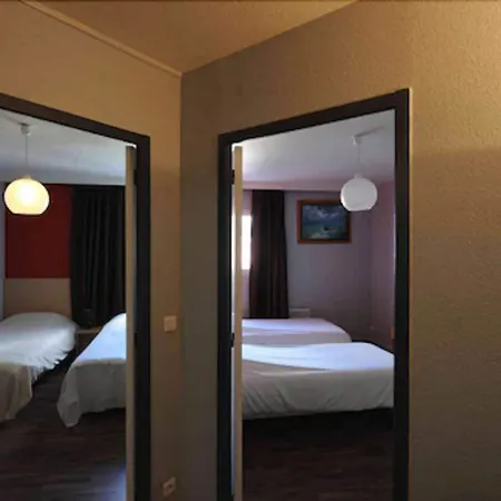 Résidence La Frégate Hostal *