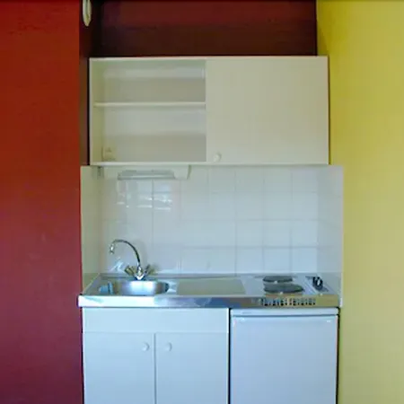 Résidence La Frégate Auberge de jeunesse *