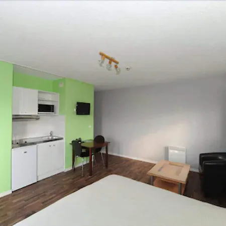 Résidence La Frégate Auberge de jeunesse