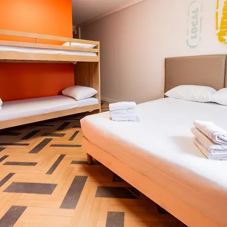 Hostel The People *