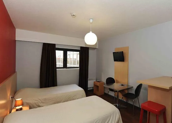 The People Хостел Гавр