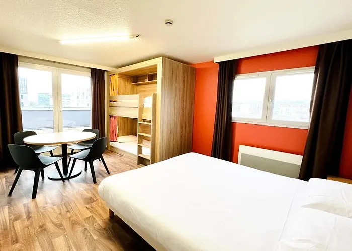 The People Хостел *