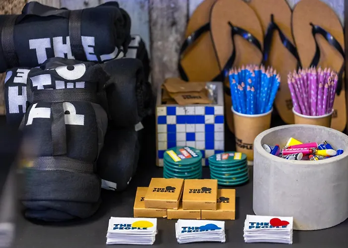 The People * Гавр